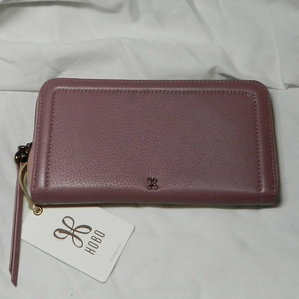 HOBO $148 Nila Large Zip Around Mauve Wallet NWT! - Picture 2 of 5